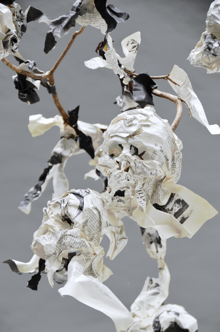 artist Piet.sO - art installation sculpture, skulls in paper created for the Félicien Rops Museum, 2014